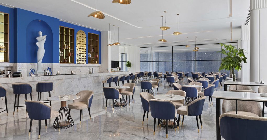 Lobby Bar