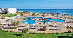 Hotel Three Corners Equinox Beach Resort