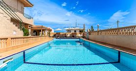 Evina Rooms & Suites