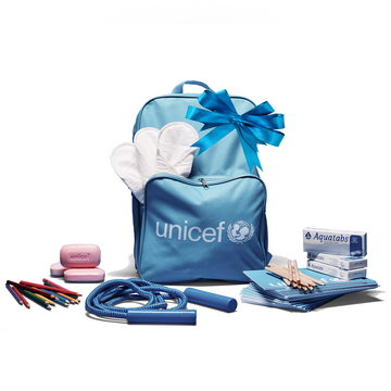 Výbava do školy pro dívky