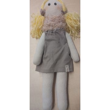 Adoptuj panenku Anetku E.