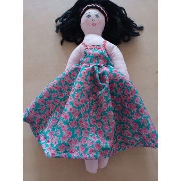 Adoptuj panenku Idu K.