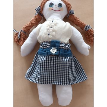 Adoptuj panenku Markétku P.