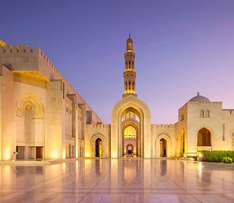 Velká mešita sultána Quaboos v Muscatu