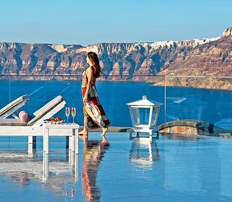 Hotel Acroterra Rosa Luxury Suites