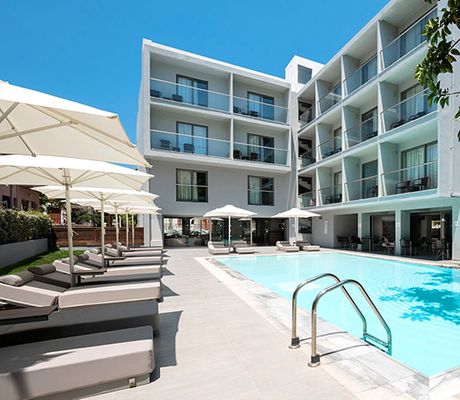 Oktober Downtown Boutique Hotel