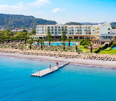 Hotel The Ixian Grand & All Suites