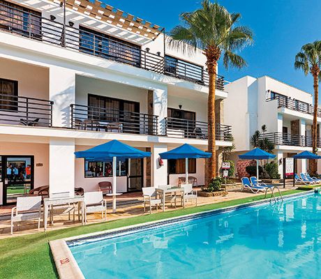 Hotel La Rosa Waves Resort