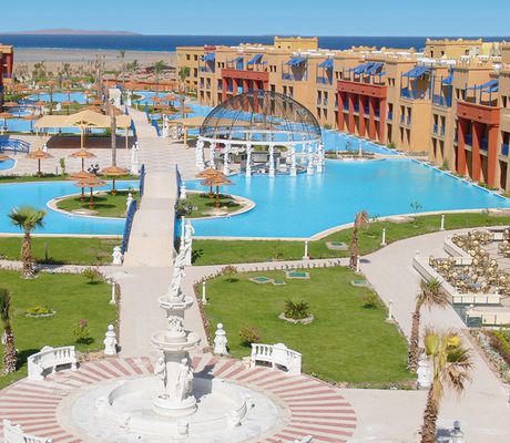 Titanic Palace & Aquapark