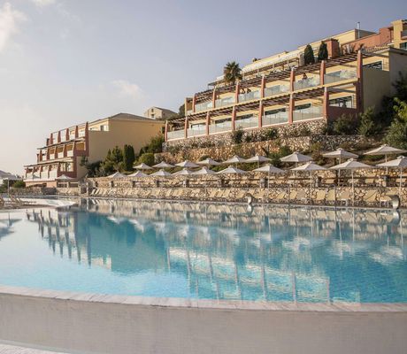 Hotel Louis Apostolata Island Resort & Spa