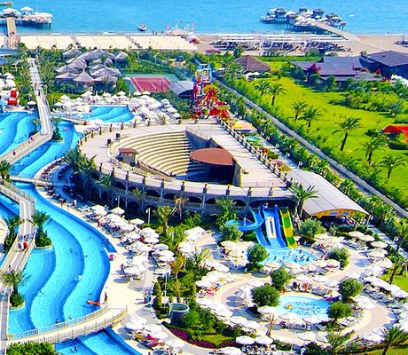 Hotel Royal Holiday Palace