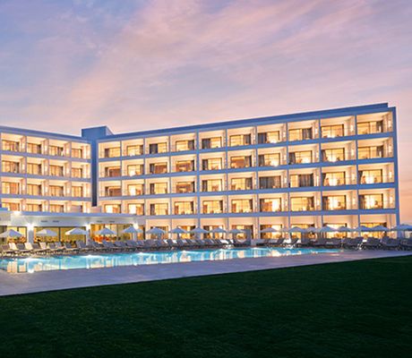 Hotel Maris Grand Waterpark Resort