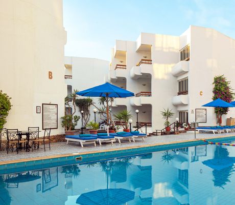 Hotel Marlin Inn Resort