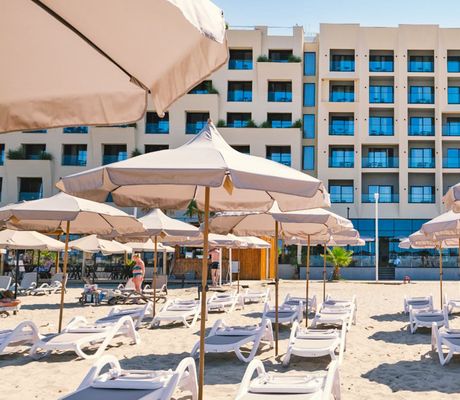 Hotel Aks