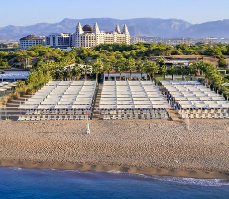 Hotel J'adore Deluxe