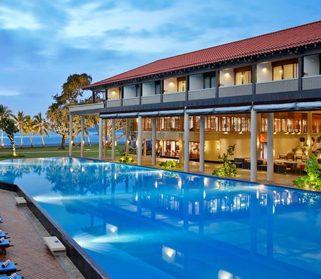 Hotel Cinnamon Bey
