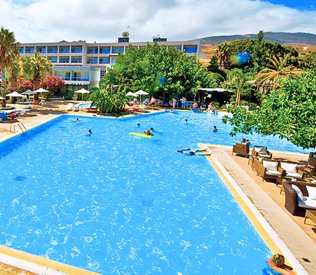 Sun Palace Resort & Spa