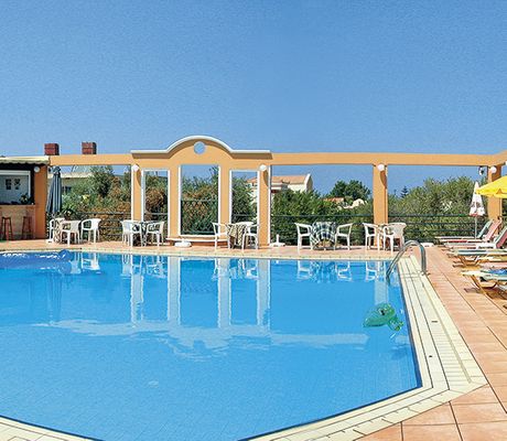Hotel Nontas & Apartments