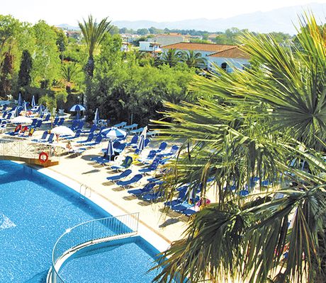 Majestic Hotel & Spa