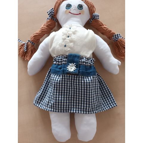 Adoptuj panenku Markétku P.