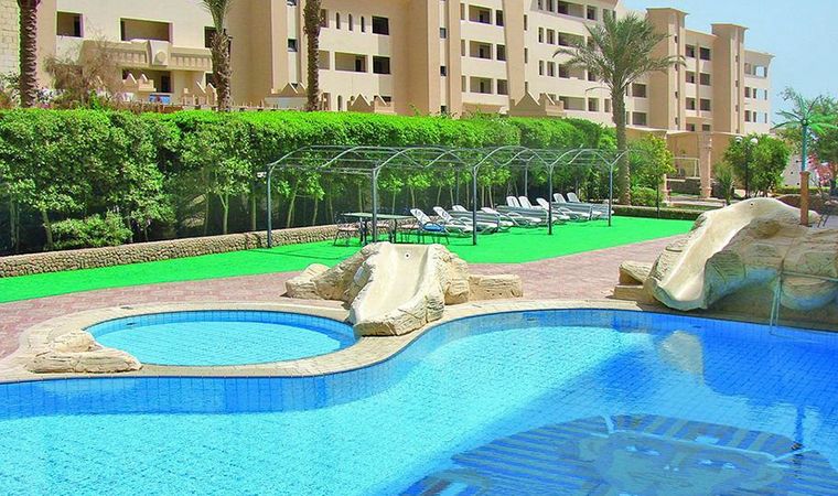 Hotel King Tut Aqua Park Beach Resort
