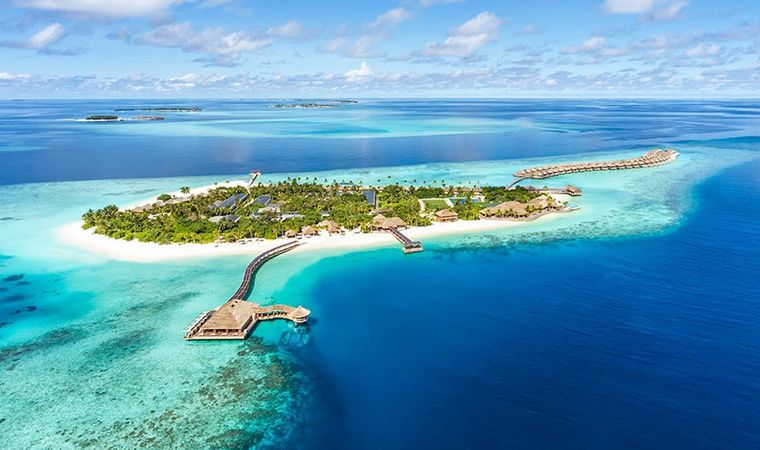 Hotel Hurawalhi Island Resort