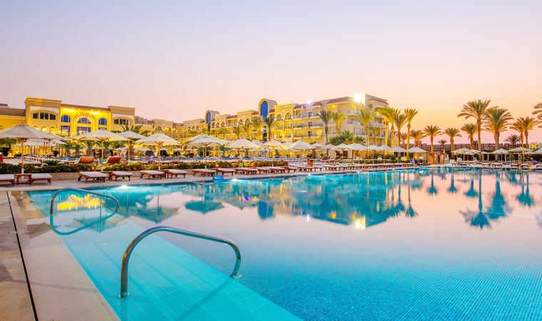 Hotel Premier Le Reve Hotel & Spa