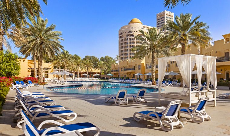 Hotel Al Hamra Village