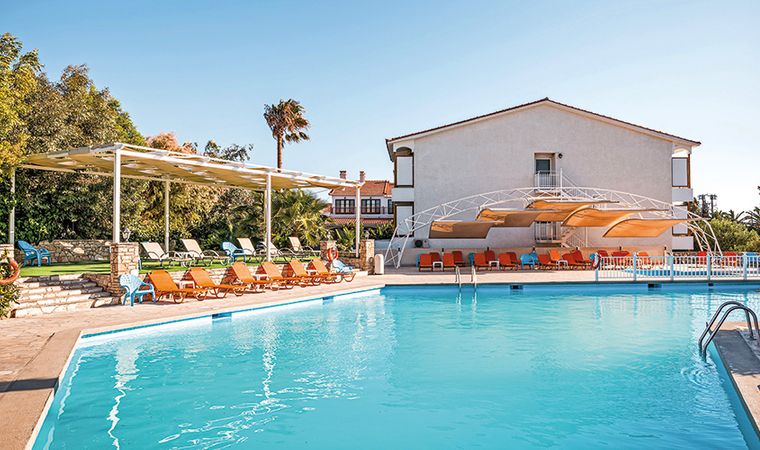 Hotel Samian Blue Village