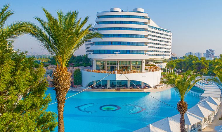 Hotel Titanic Deluxe Lara