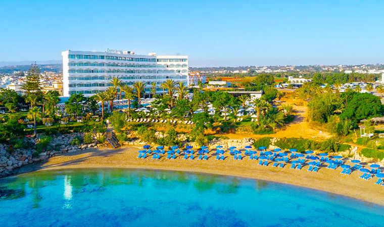 Hotel Crystal Springs Beach