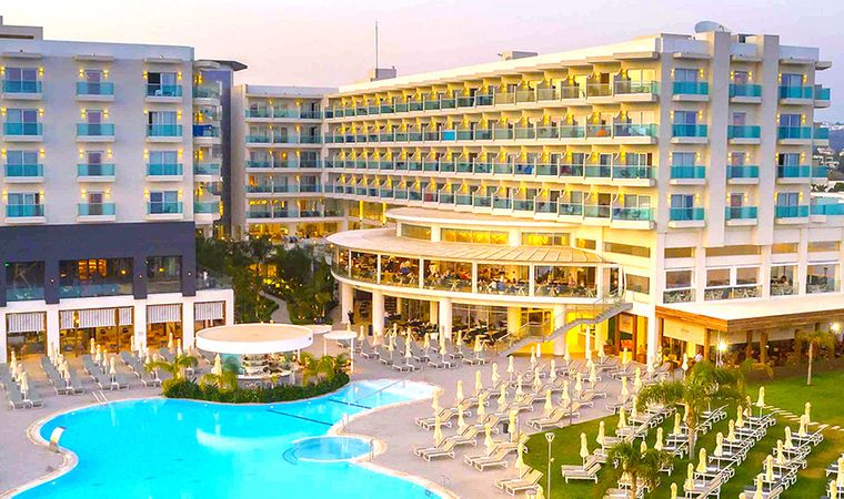 Hotel Nissiblu Beach Resort