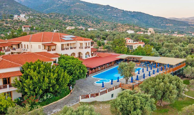 Hotel Kampos Village
