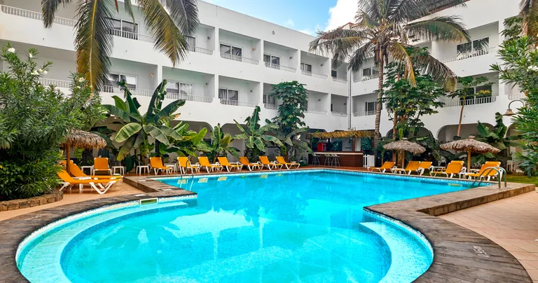 Hotel Ouril Pontao