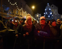 Vánoční trhy v Opavě – Hodiny