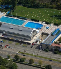 Plavecký stadion Podolí