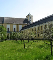 Muzeum internovaných řeholnic - klášter piaristů Bílá Voda