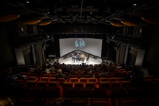 2025 11 06 Serinek debata Minor 2400px 4087