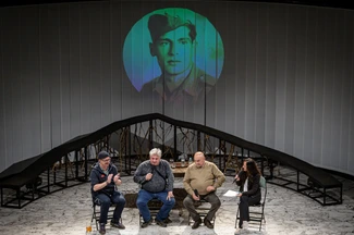 2025 11 06 Serinek debata Minor 2400px 4060