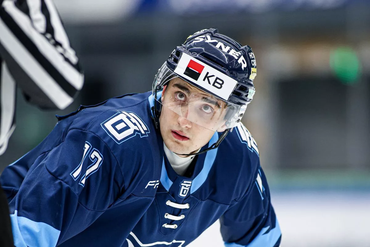 W2400h2400t1764503576