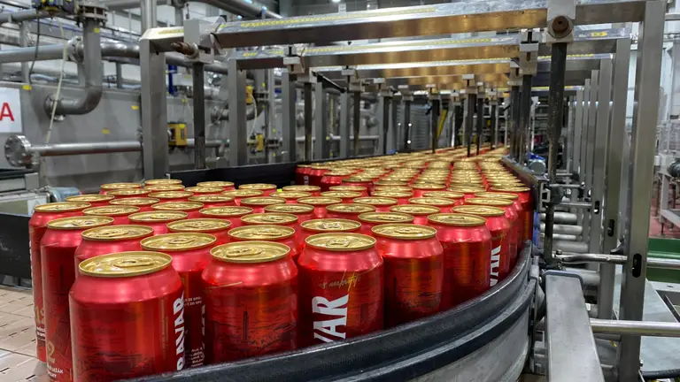 Nova plechovkova linka Ostravar