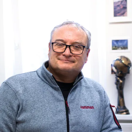 Pavel izak